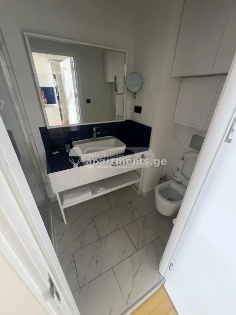 იყიდება 2 ოთახიანი ბინა ბათუმში, Orbi City Block C