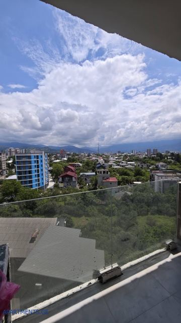 Продаётся 1-комнатная квартира в Батуми