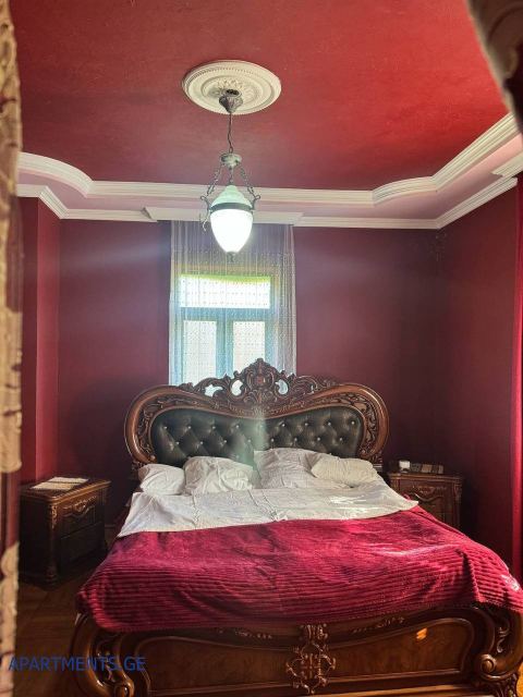 7-room house for sale in Batumi