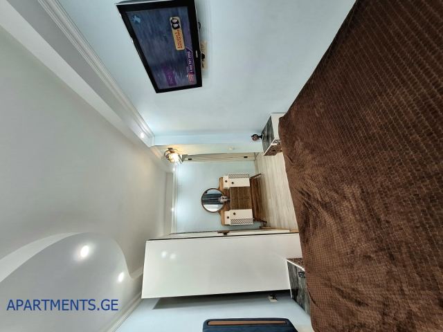 4-room apartment for daily rent in Batumi